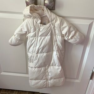 Infant snow suit bunting